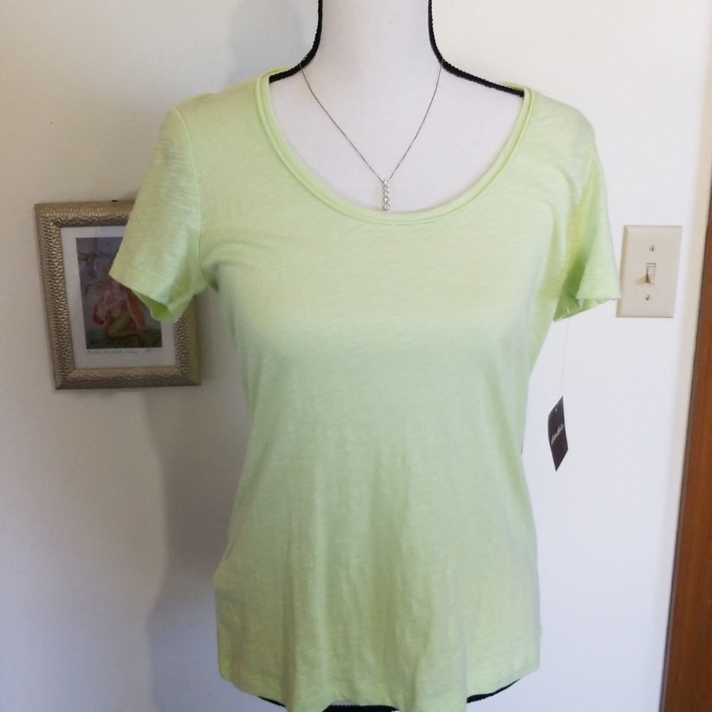 Eddie Bauer NWT, Green Tee size S 100% cot…